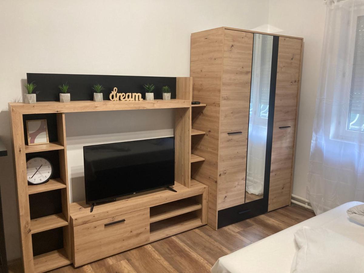 Hotel Duga Νόβι Σαντ Εξωτερικό φωτογραφία