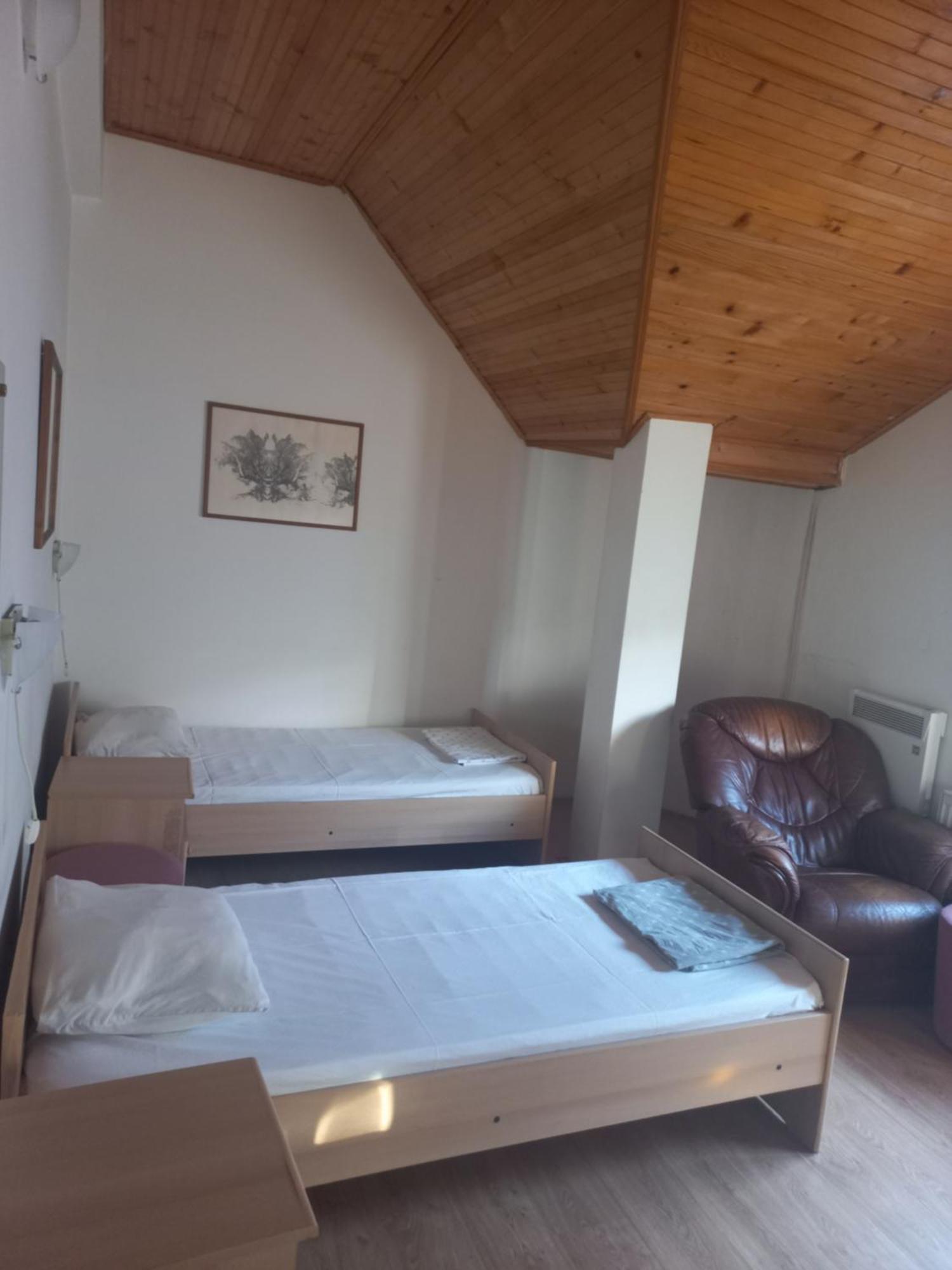 Hotel Duga Νόβι Σαντ Εξωτερικό φωτογραφία