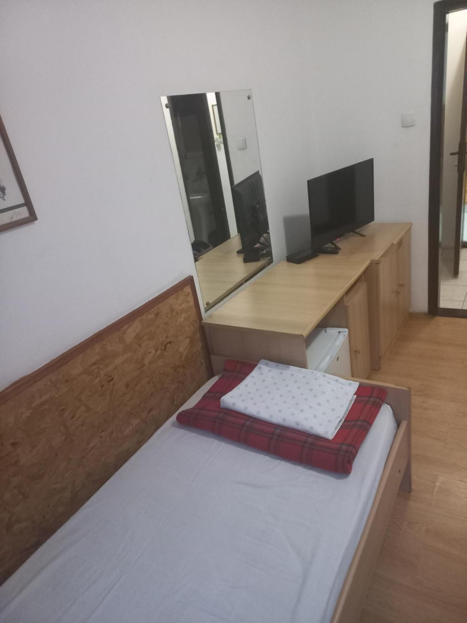 Hotel Duga Νόβι Σαντ Εξωτερικό φωτογραφία