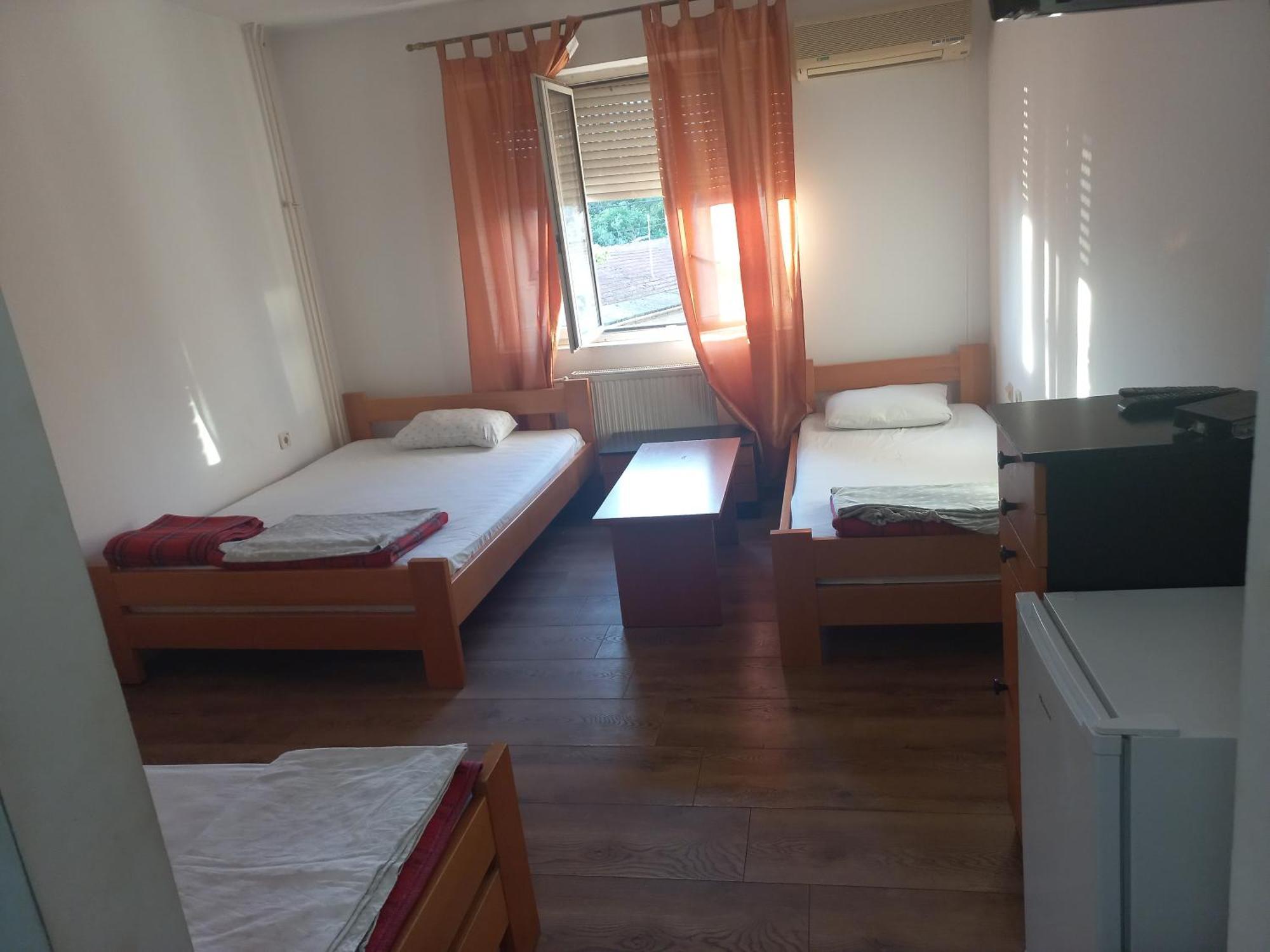 Hotel Duga Νόβι Σαντ Εξωτερικό φωτογραφία